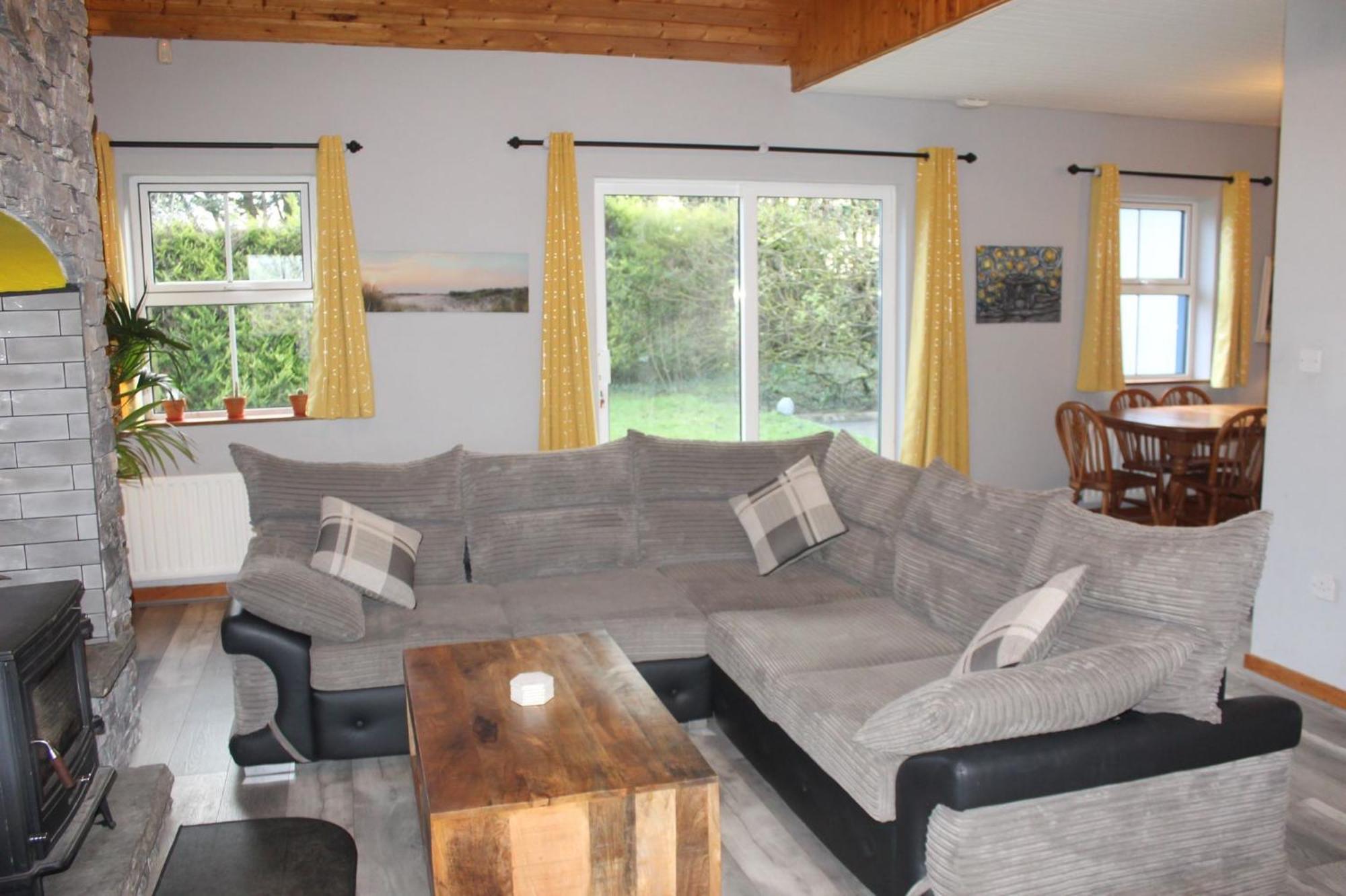 Riverside Cottage In The Burren Corofin  Kültér fotó